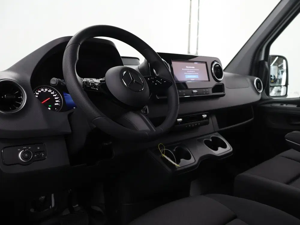 Mercedes-Benz Sprinter 315 L2H2 RWD PRO uit 2024, foto 6