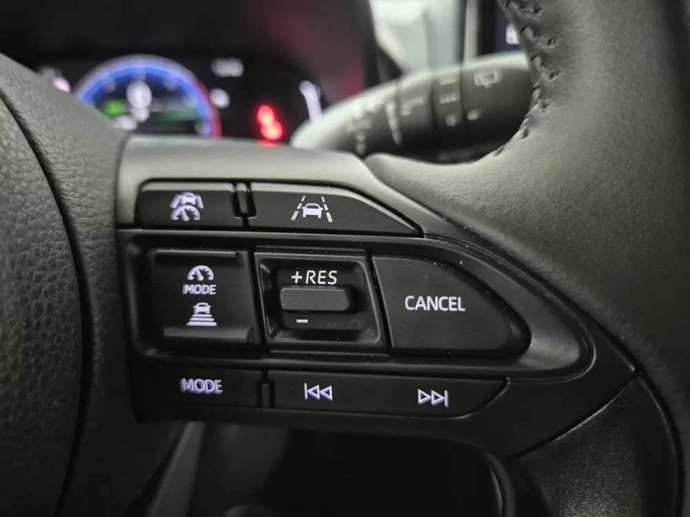 Toyota Yaris Cross 1.5 Hybrid 115 First Edition Automaat uit 2024, foto 12