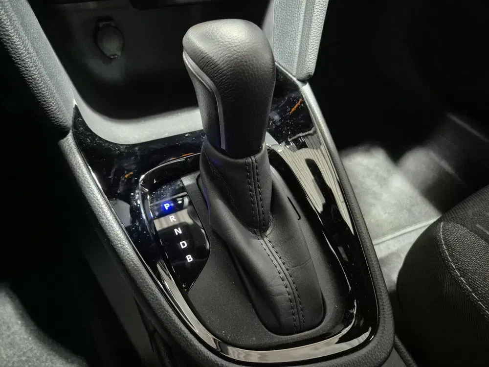 Toyota Yaris Cross 1.5 Hybrid 115 First Edition Automaat uit 2024, foto 14