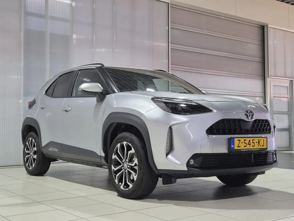 Toyota Yaris Cross 1.5 Hybrid 115 First Edition Automaat uit 2024, foto 3