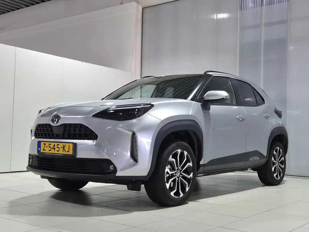 Toyota Yaris Cross 1.5 Hybrid 115 First Edition Automaat uit 2024, foto 5