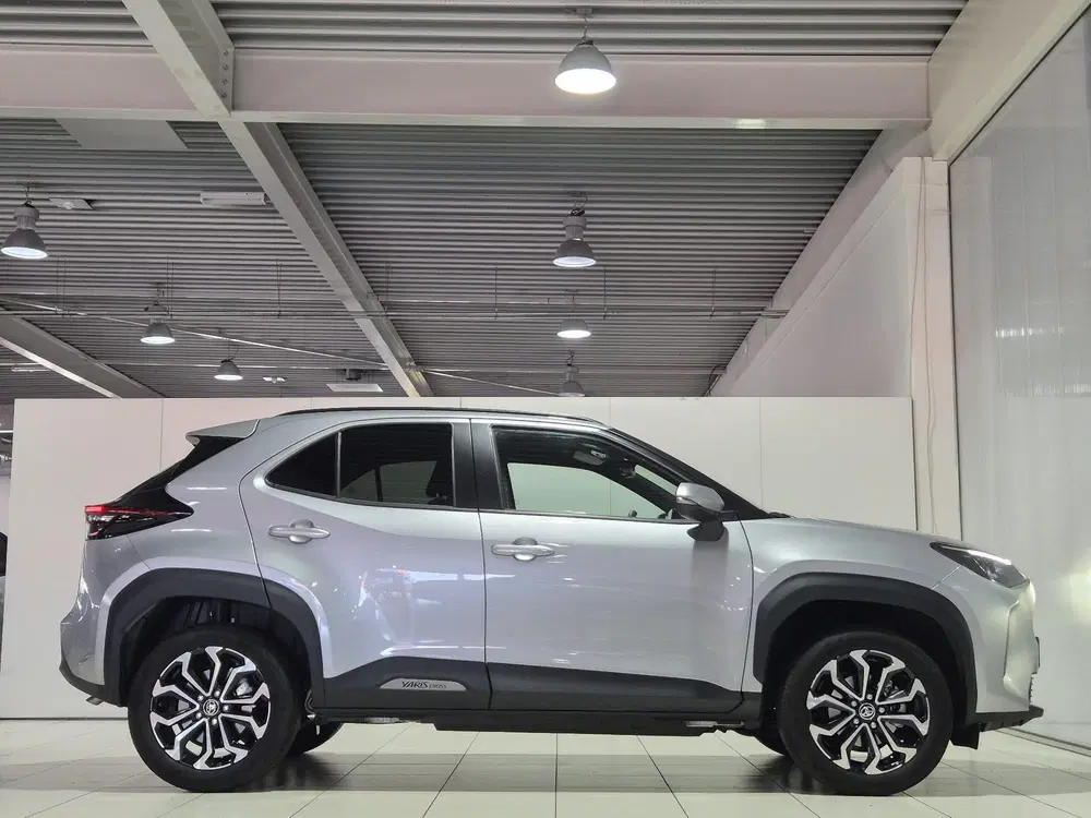 Toyota Yaris Cross 1.5 Hybrid 115 First Edition Automaat uit 2024, foto 7