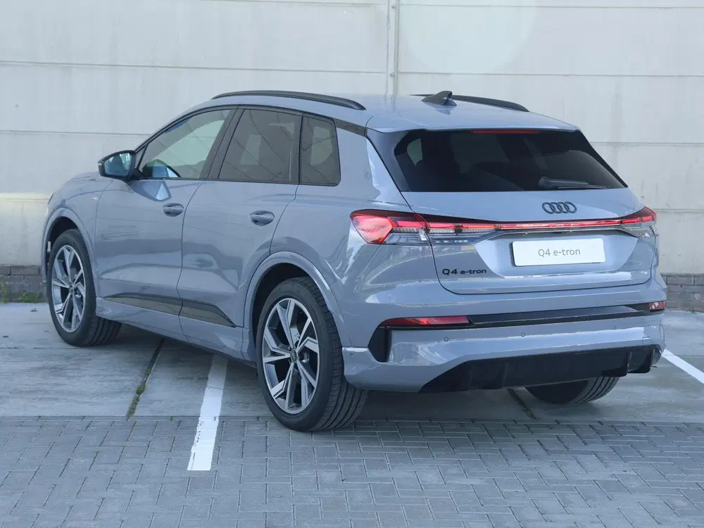 Audi Q4 e-tron S edition 82 kWh 286 PK uit 2026, foto 12