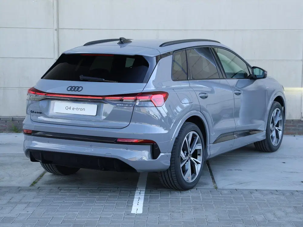 Audi Q4 e-tron S edition 82 kWh 286 PK uit 2026, foto 5