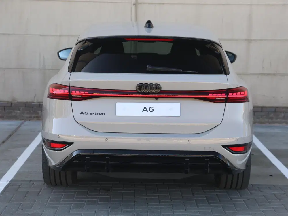 Audi A6 S edition e-tron 83 kWh uit 2026, foto 6