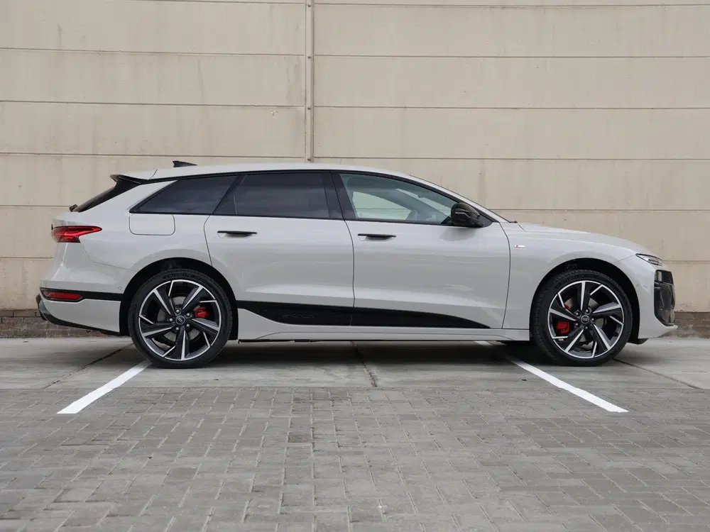 Audi A6 S edition 83 kWh 210kW uit 2026, foto 2