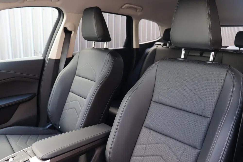 BMW iX1 eDrive20 Pure Edition uit 2026, foto 12