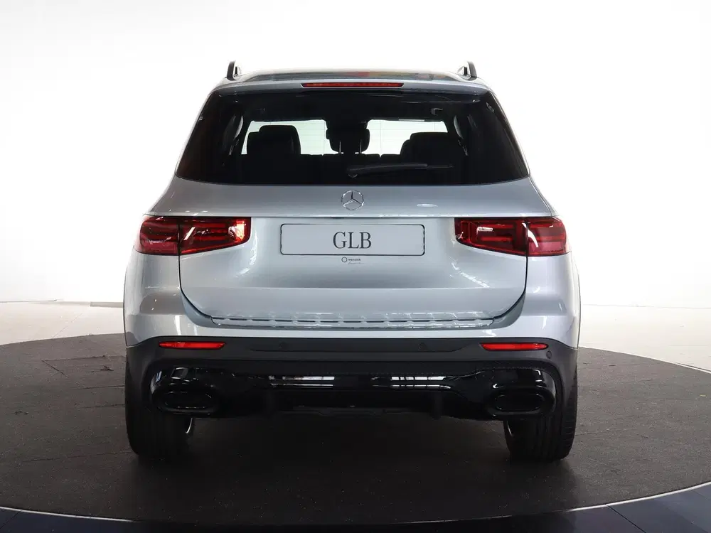 Mercedes-Benz GLB 180 Business Solution AMG uit 2026, foto 4