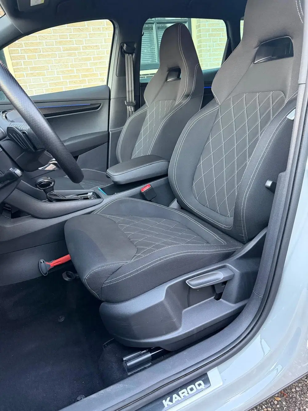 Skoda Karoq 1.5 TSI ACT Sportline uit 2022, foto 12