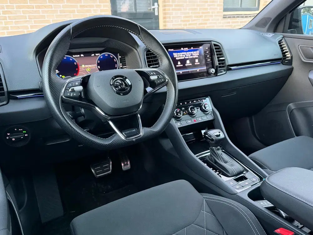 Skoda Karoq 1.5 TSI ACT Sportline uit 2022, foto 13