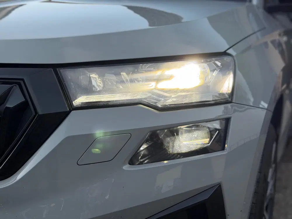 Skoda Karoq 1.5 TSI ACT Sportline uit 2022, foto 9
