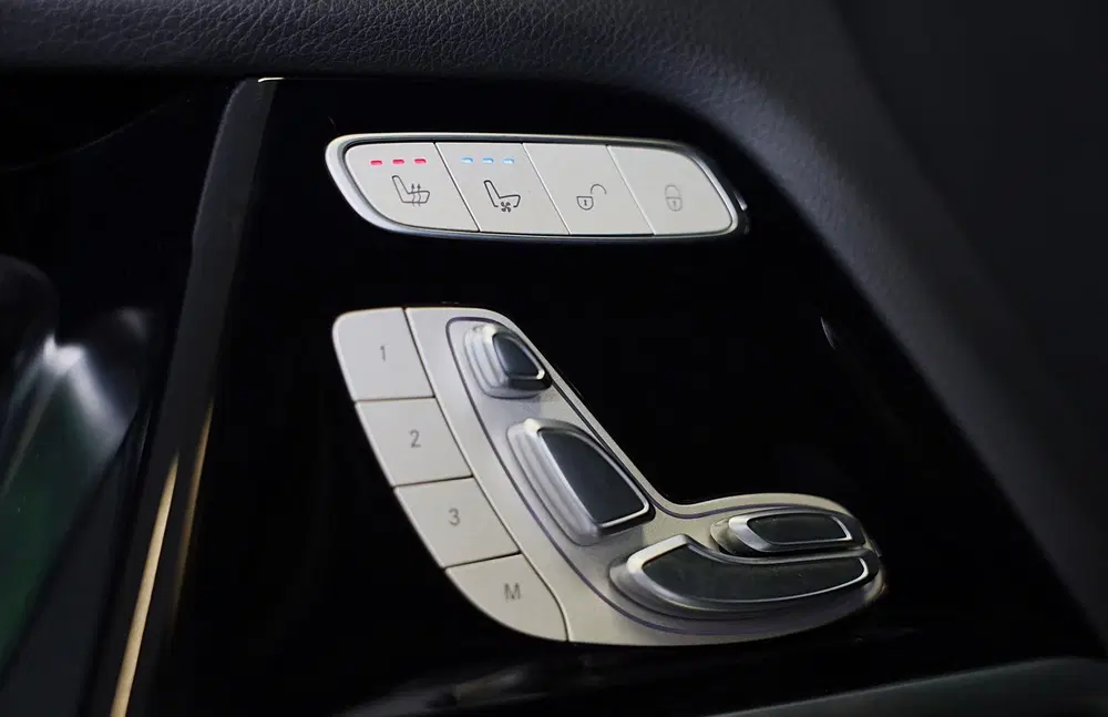 Mercedes-Benz G-Klasse 63 Manufaktur uit 2022, foto 15