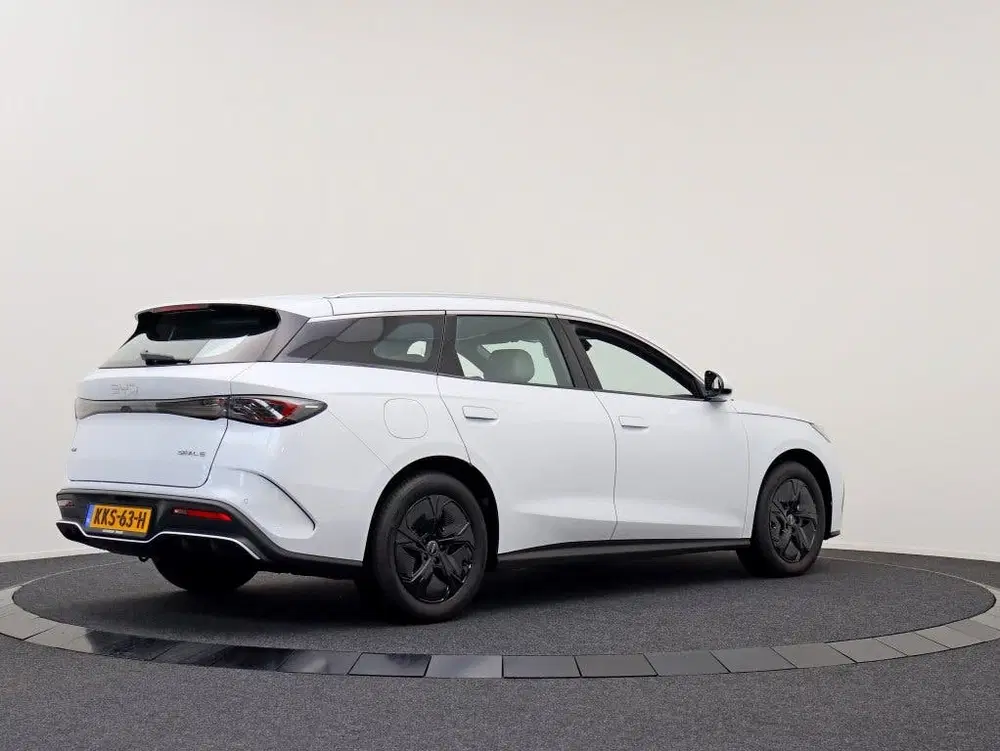 BYD Seal 6 1.5 DM-i Boost uit 2025, foto 2
