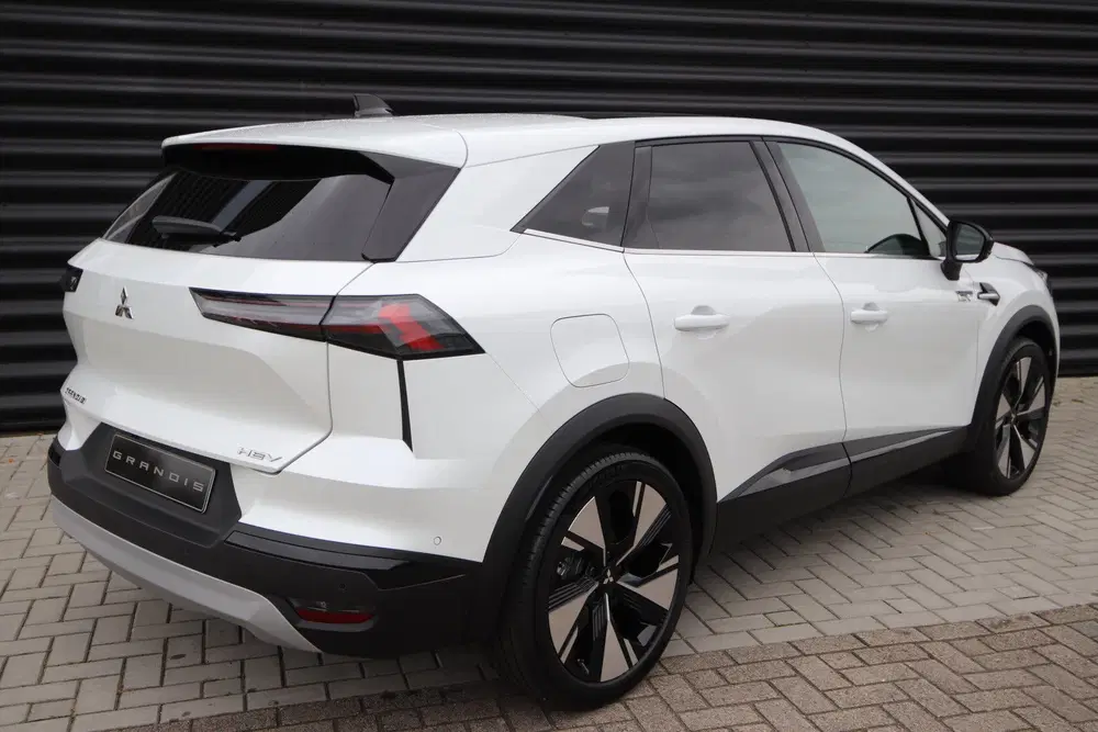 Mitsubishi Grandis 1.8 HEV Instyle Demo uit 2025, foto 2