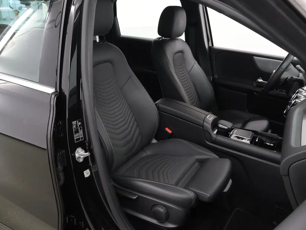 Mercedes-Benz B-Klasse 180 Advantage uit 2020, foto 10