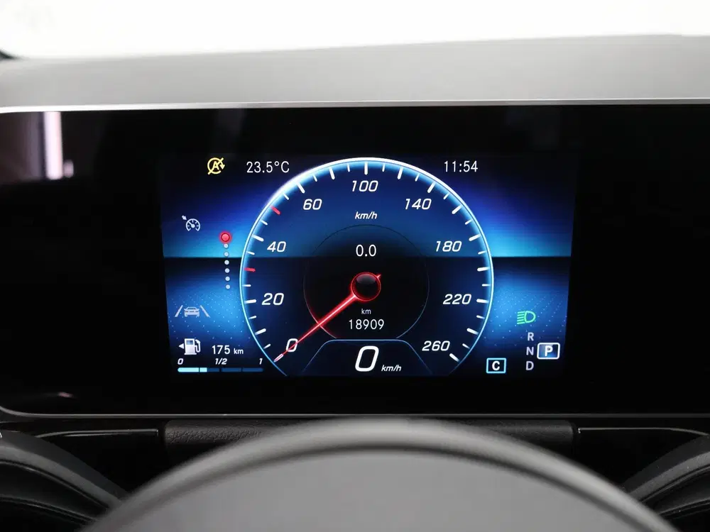 Mercedes-Benz B-Klasse 180 Advantage uit 2020, foto 12