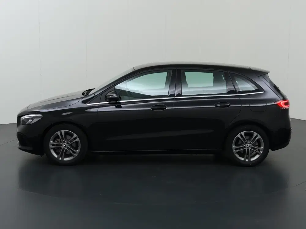 Mercedes-Benz B-Klasse 180 Advantage uit 2020, foto 5