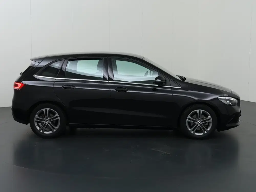 Mercedes-Benz B-Klasse 180 Advantage uit 2020, foto 6