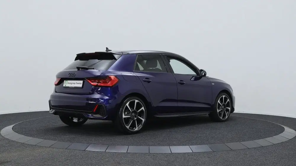Audi A1 30 TFSI S Line Black Ed. uit 2025, foto 2
