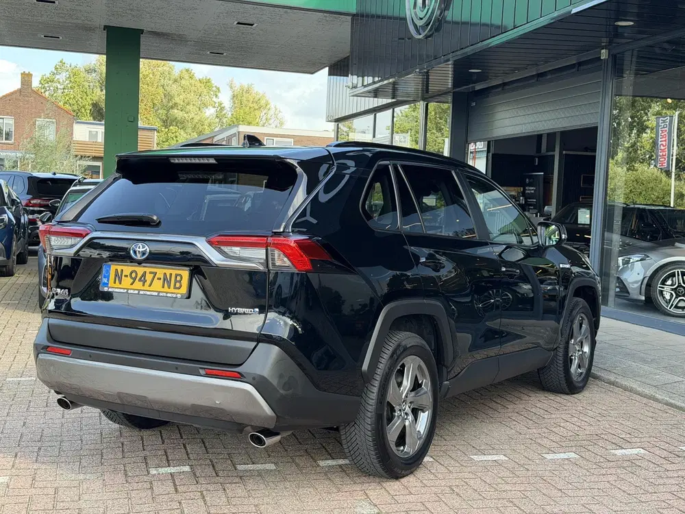 Toyota RAV 4 2.5 Hybrid First Edition APPLE CARPL uit 2019, foto 5