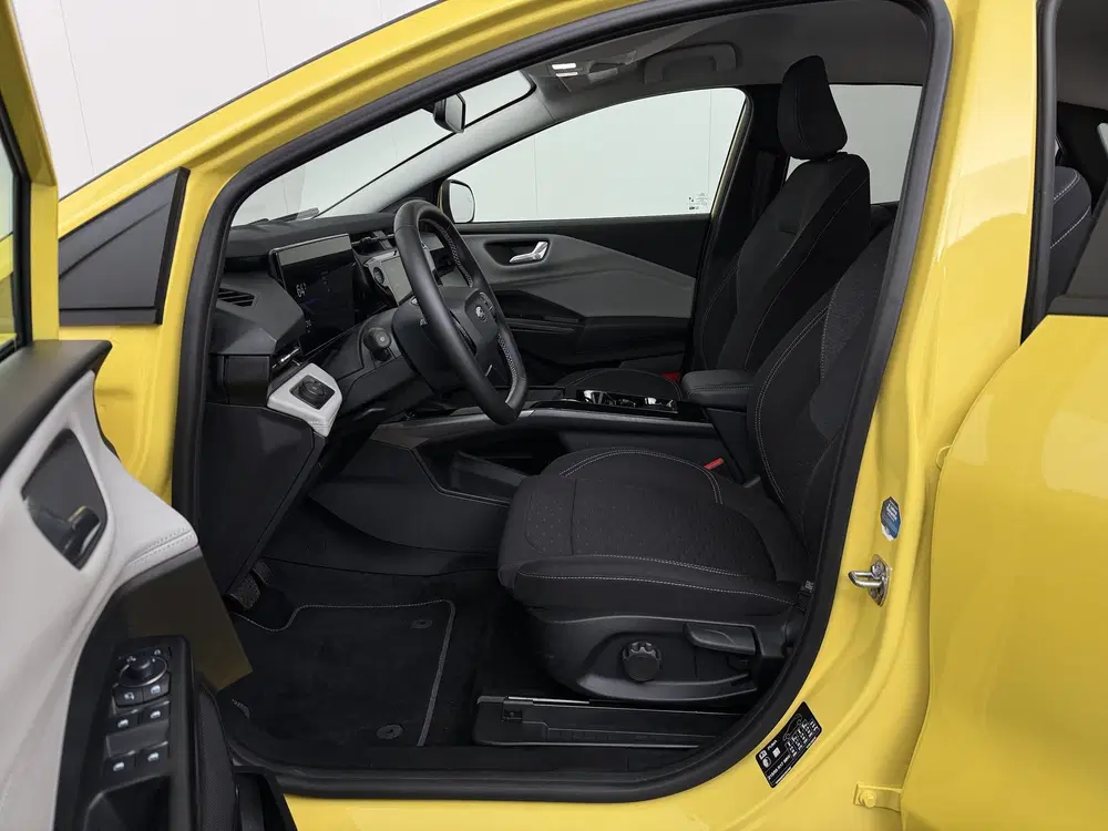 Ford Puma Gen-E Select 44 kWh 168pk uit 2025, foto 11