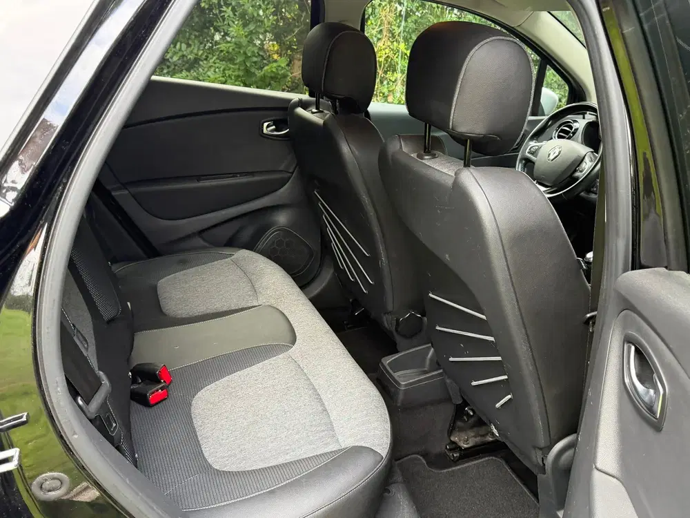 Renault Captur 0.9 TCe Bose uit 2019, foto 11