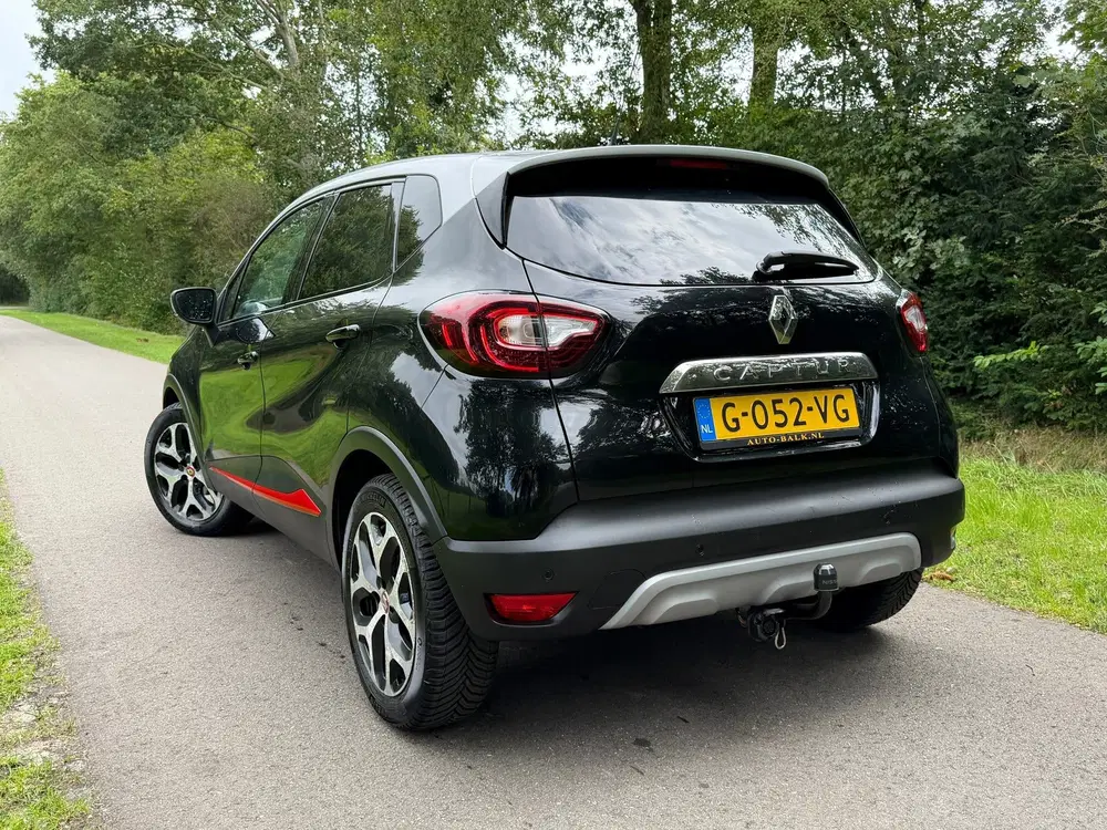 Renault Captur 0.9 TCe Bose uit 2019, foto 4