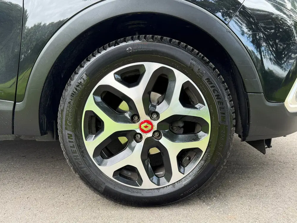 Renault Captur 0.9 TCe Bose uit 2019, foto 8