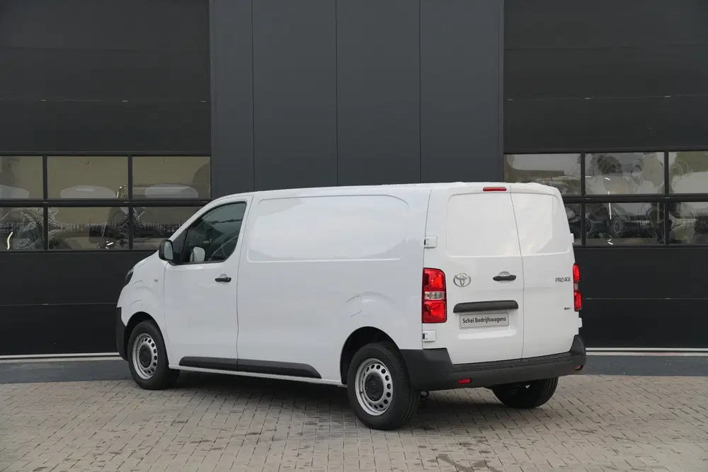 Toyota Proace Comfort Standard Range Long L2 uit 2026, foto 8
