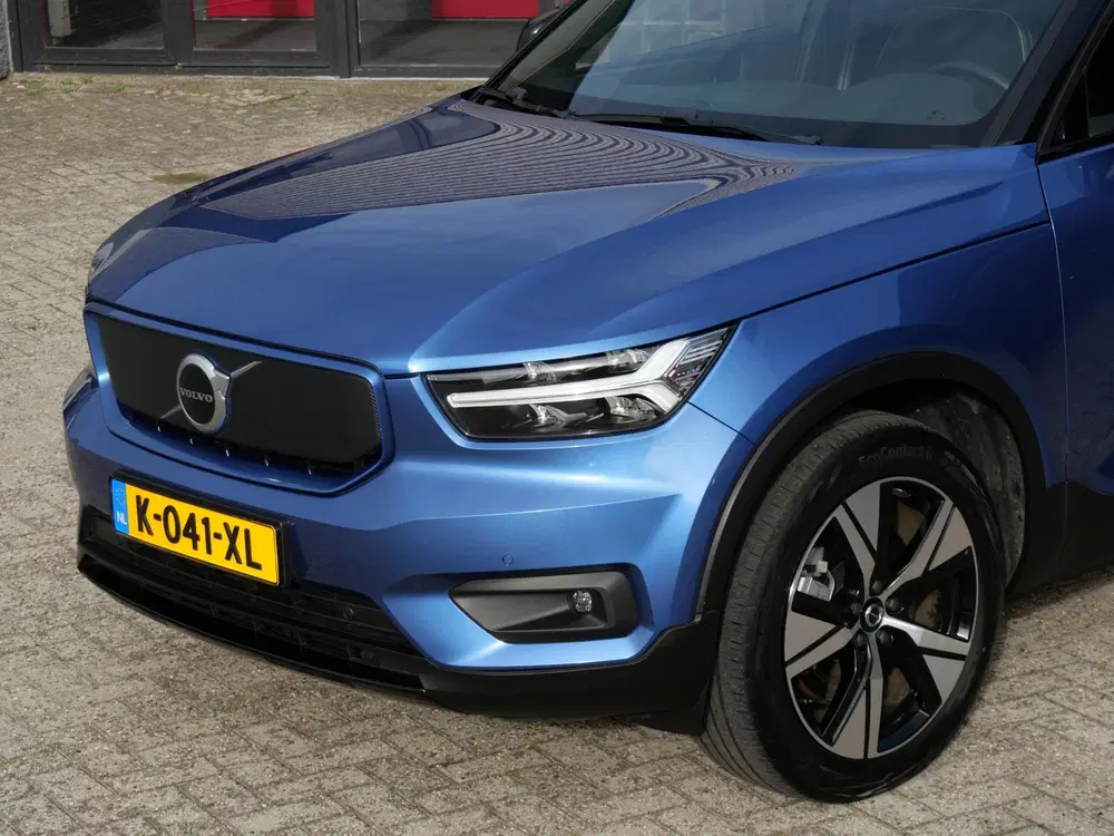 Volvo XC40 RECHARGE P8 AWD R-DESIGN uit 2021, foto 14