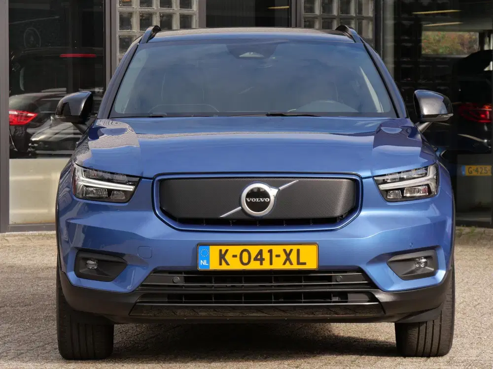 Volvo XC40 RECHARGE P8 AWD R-DESIGN uit 2021, foto 15