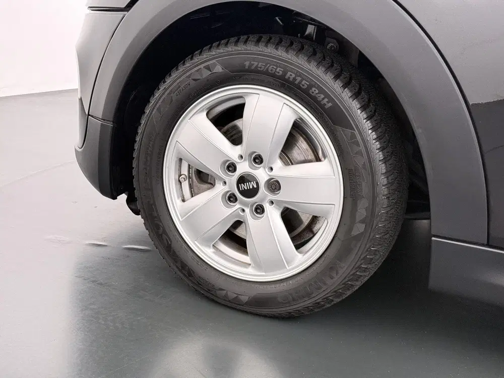 Mini Cooper 1.5 Cooper Navigatie uit 2019, foto 10