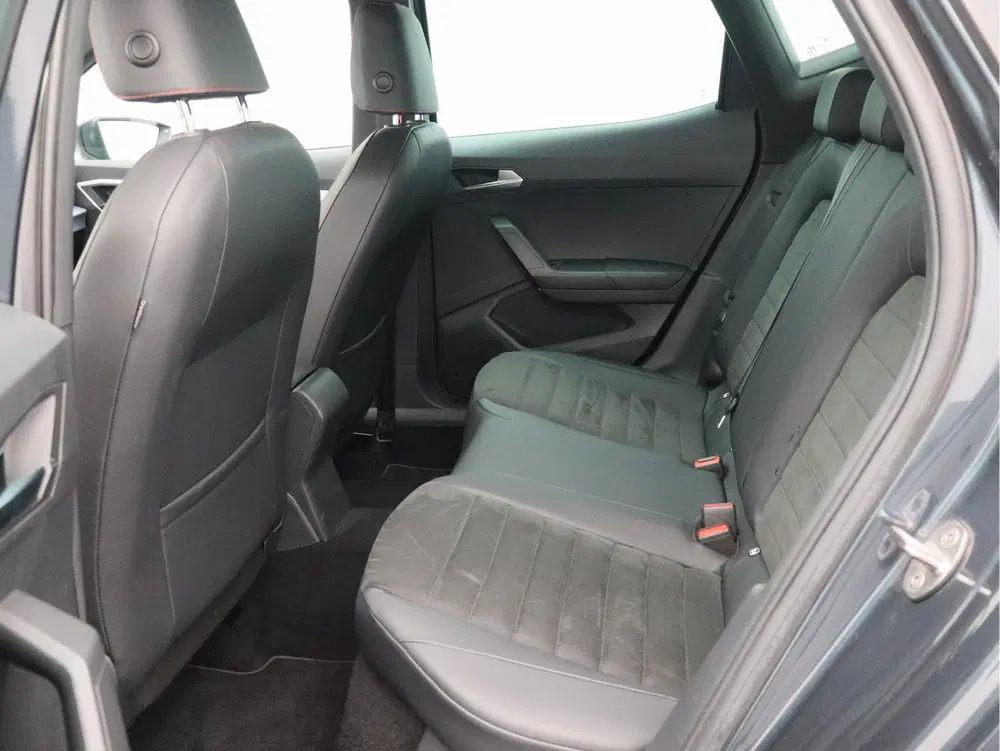 SEAT Arona 1.0 TSI FR Business Intense uit 2021, foto 14