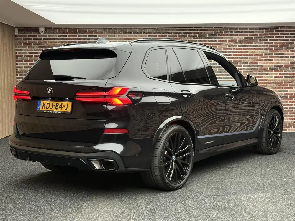BMW X5 xDrive45e M FACELIFT-pack SKY M-seats Carb uit 2020, foto 2