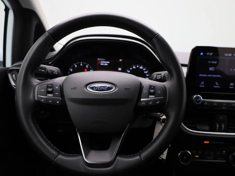 Ford Fiesta 1.0 EcoBoost Hybrid Titanium uit 2022, foto 7