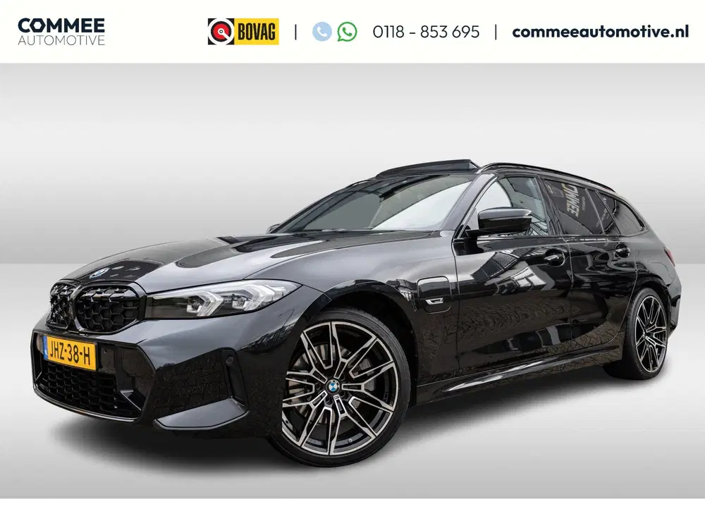 BMW 3-serie 3 Serie Touring 320e M Sport PanoHUD19inch uit 2023