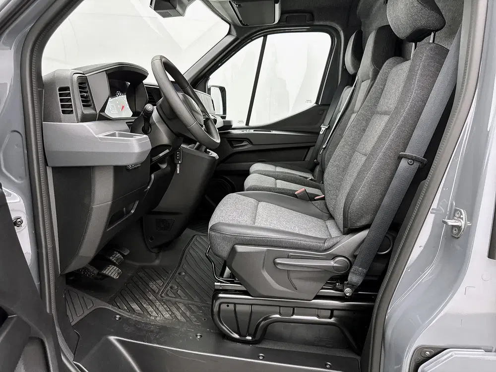 Renault Master T35 2.0 dCi 170 L2H2 Extra Schuifdeur L+R uit 2024, foto 8