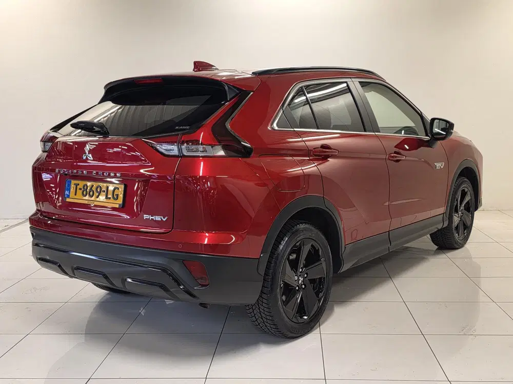 Mitsubishi Eclipse Cross 2.4 PHEV Black Edition uit 2023, foto 6