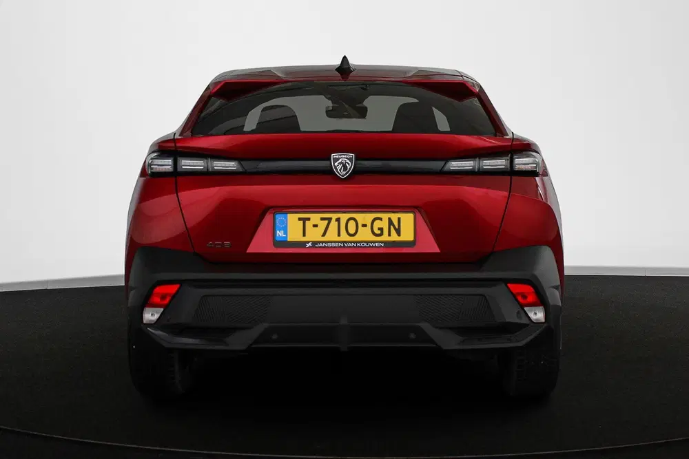 Peugeot 408 1.2 PureTech Allure Pack 130 EAT8 Stoelver uit 2023, foto 14