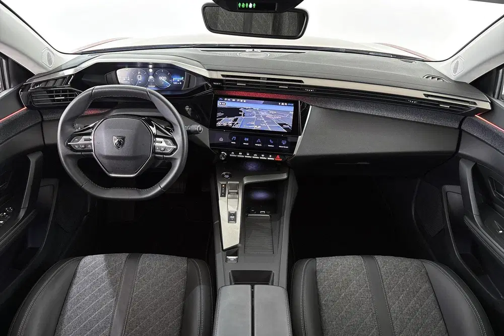 Peugeot 408 1.2 PureTech Allure Pack 130 EAT8 Stoelver uit 2023, foto 7