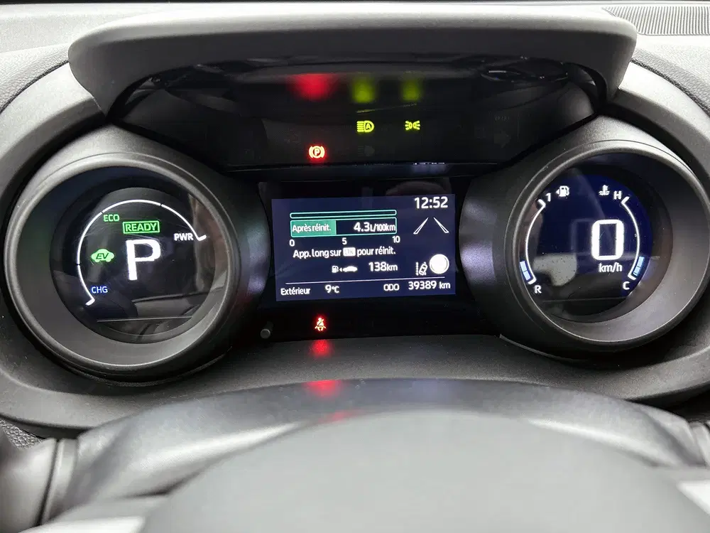 Toyota Yaris Cross 1.5 Hybrid First Edition AWD uit 2023, foto 5