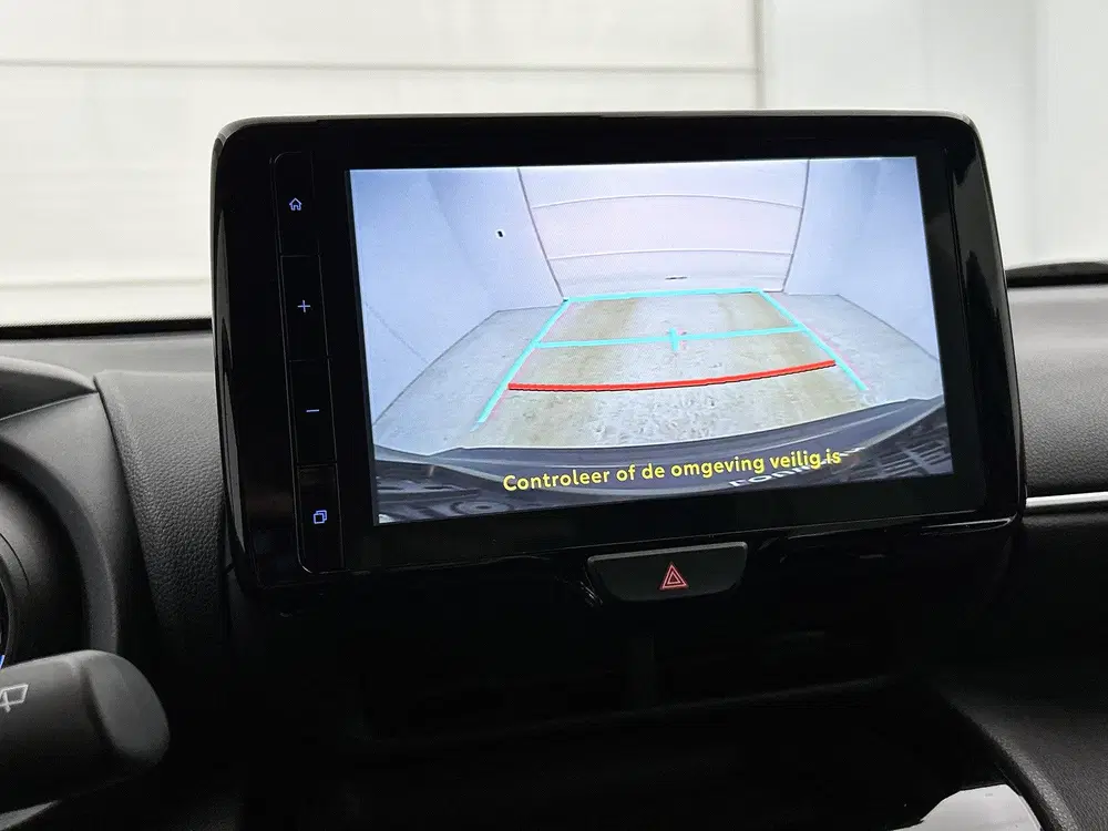 Toyota Yaris Cross 1.5 Hybrid First Edition AWD uit 2023, foto 8