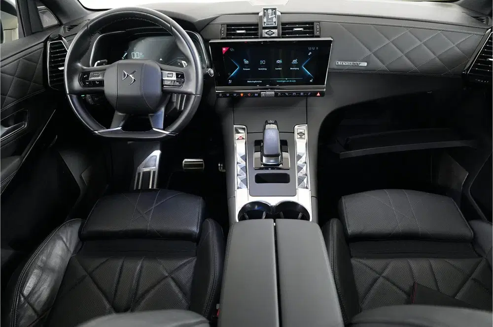 DS Automobiles DS 7 Crossback DS 7 E-Tense 1.6 PHEV 300 pk 4x4 uit 2022, foto 10