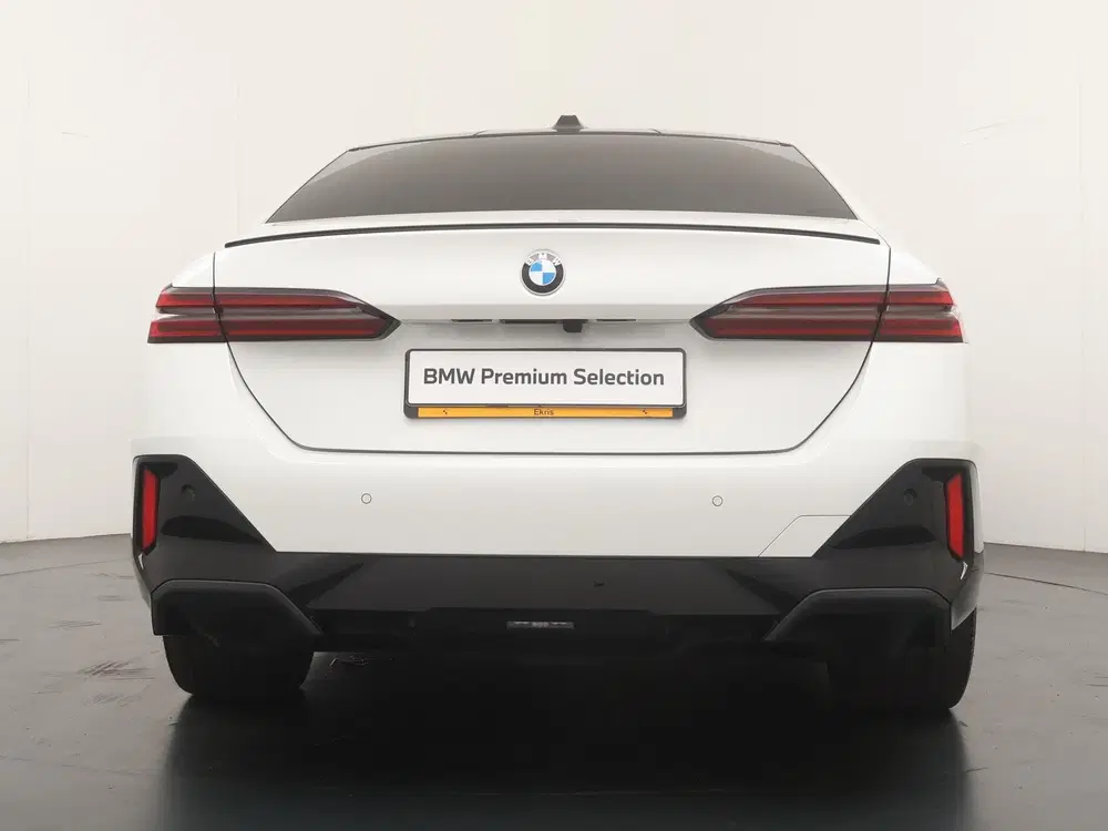 BMW i5 eDrive40 84 kWh M Sport Pro uit 2024, foto 10