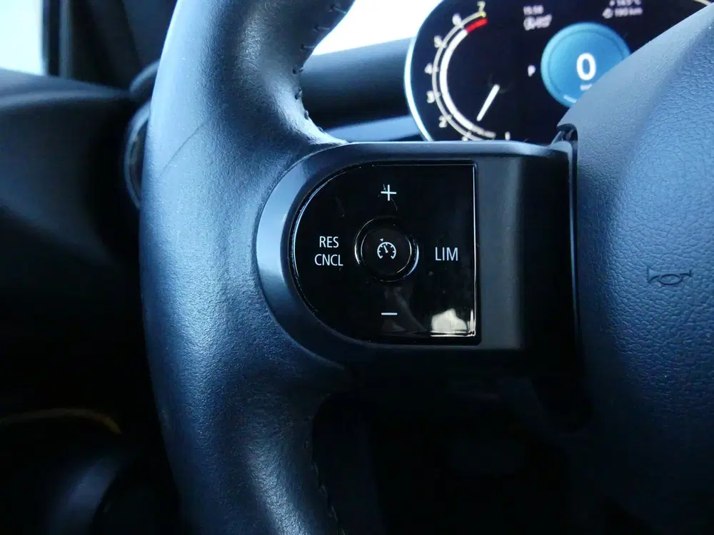 Mini Cooper Automaat Carplay 17" Led Stoelverwarming K uit 2022, foto 11