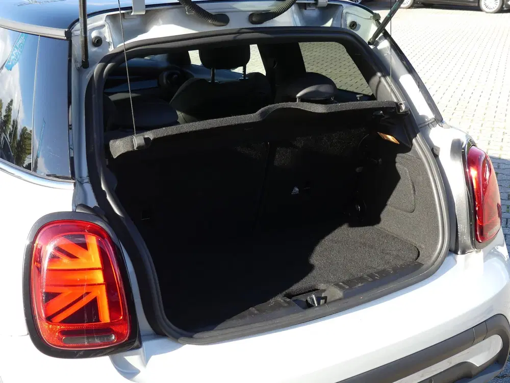 Mini Cooper Automaat Carplay 17" Led Stoelverwarming K uit 2022, foto 6