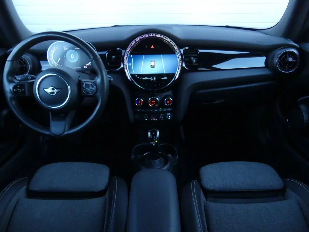 Mini Cooper Automaat Carplay 17" Led Stoelverwarming K uit 2022, foto 8