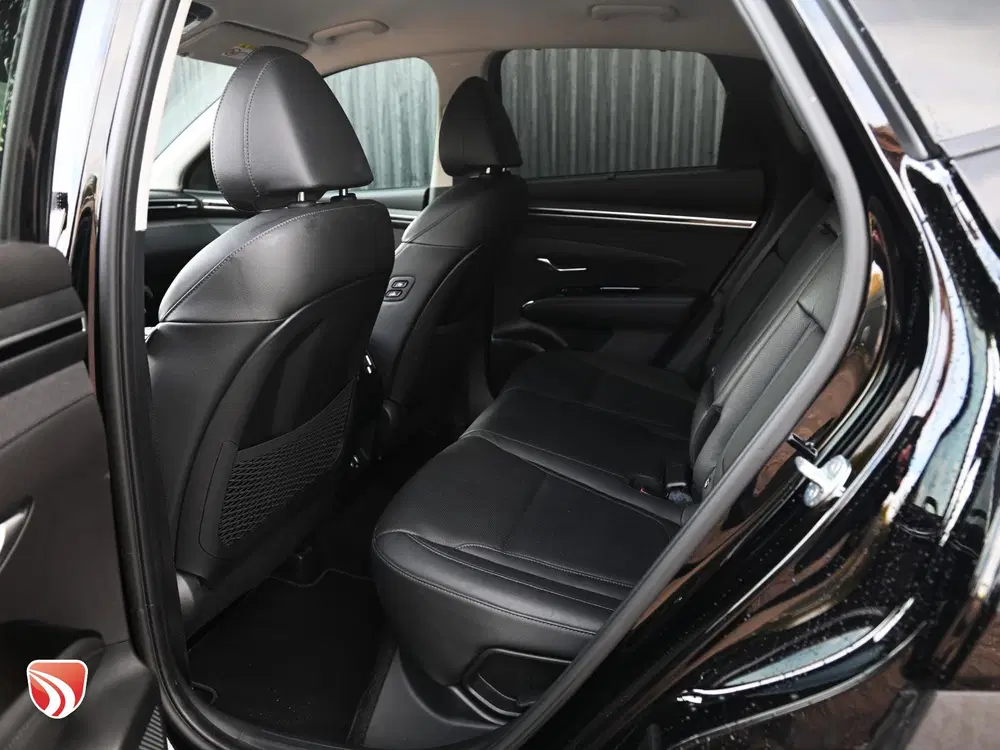 Hyundai TUCSON 1.6 T-GDI HEV Premium uit 2021, foto 4