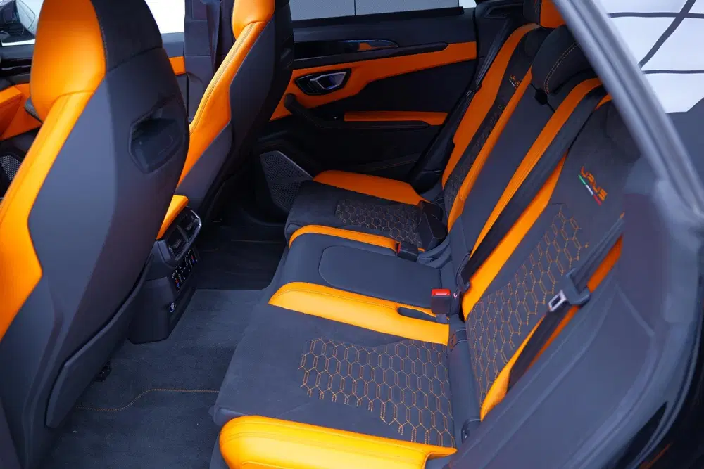 Lamborghini Urus 4.0 V8 Graphite Capsule uit 2022, foto 10