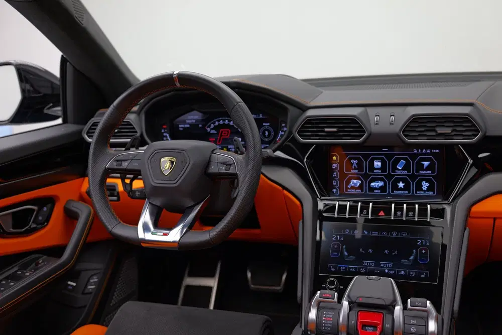 Lamborghini Urus 4.0 V8 Graphite Capsule uit 2022, foto 12